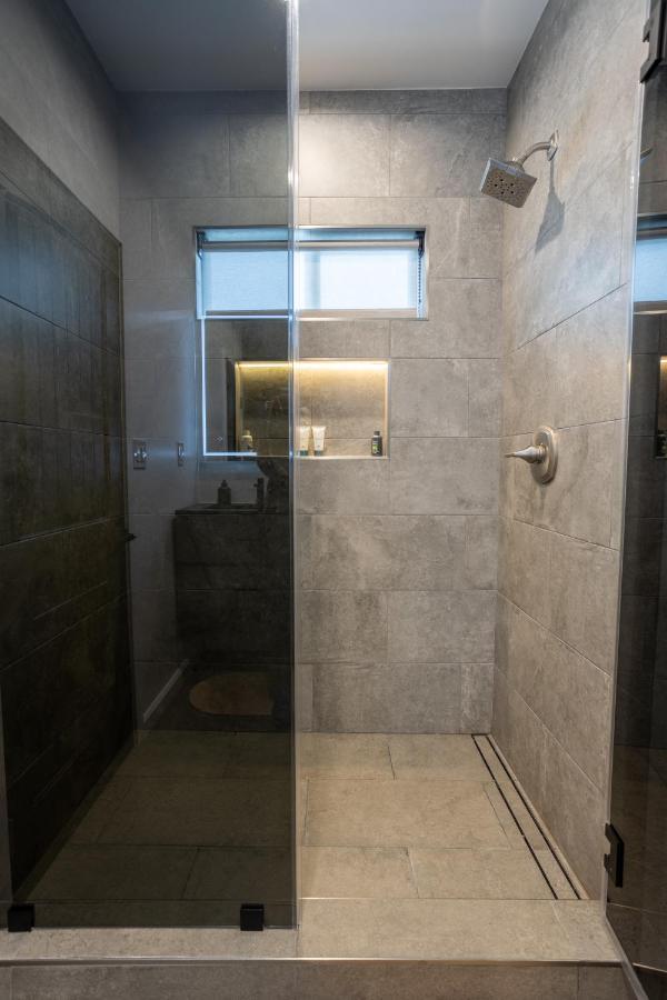 洛杉矶Bungalow W Free Parking 4 Min From Sofi, 8Min From Airport别墅 外观 照片